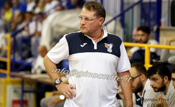 Coach Mariano Gentile